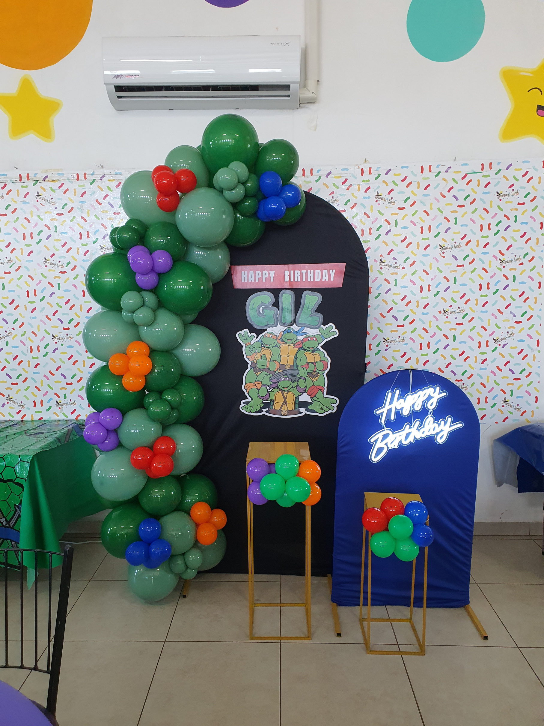 Arcos de globos del paquete Diseñ.alo Piñata, fiesta temática
